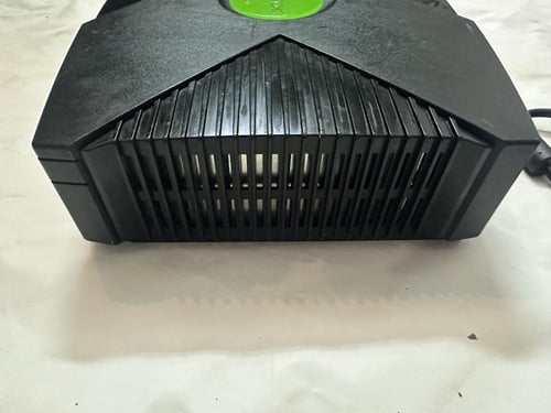 Xbox Original (مهكر) – بحالة جيدة