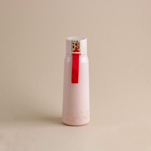 زجاجة مياه سحاب وردي