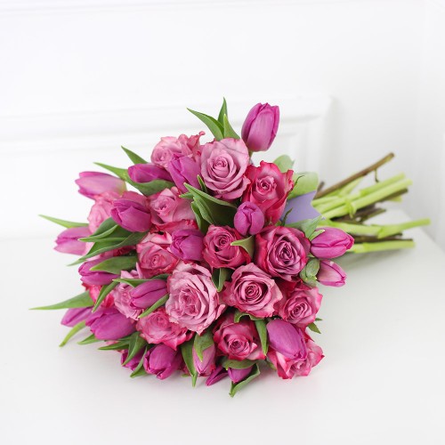 باقة الجوري والتوليب