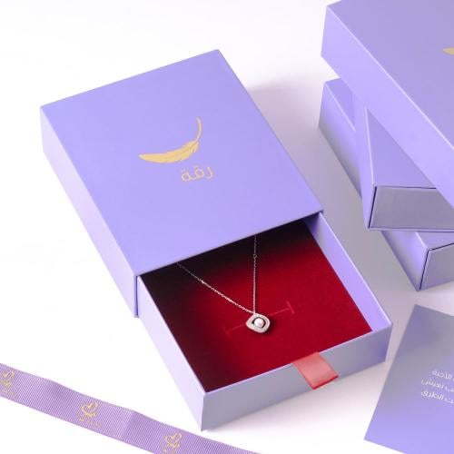 سلسال اللؤلؤة اللامعة