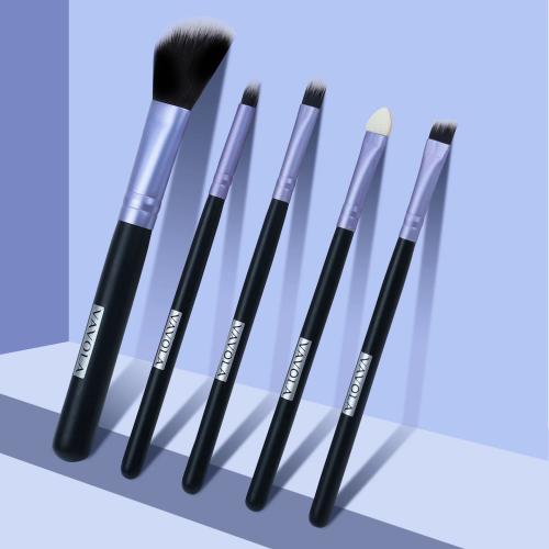 فرشة مكياج VAVOLA