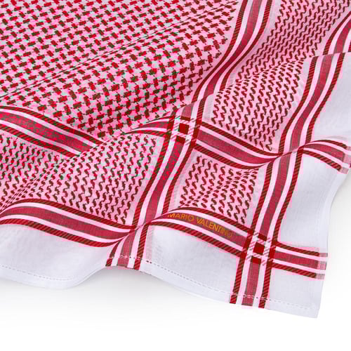 بوكس ملكي مكون من شماغين