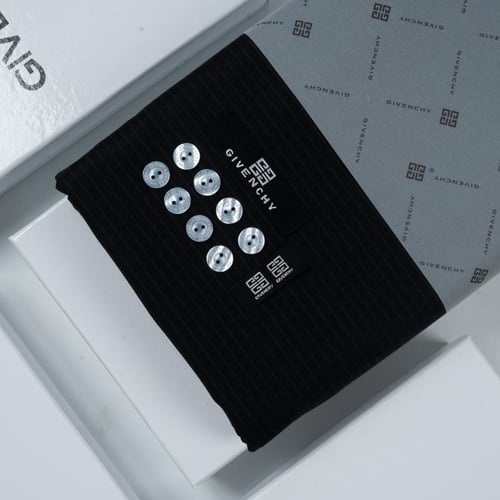 قماش جيفنشي مقلم أسود