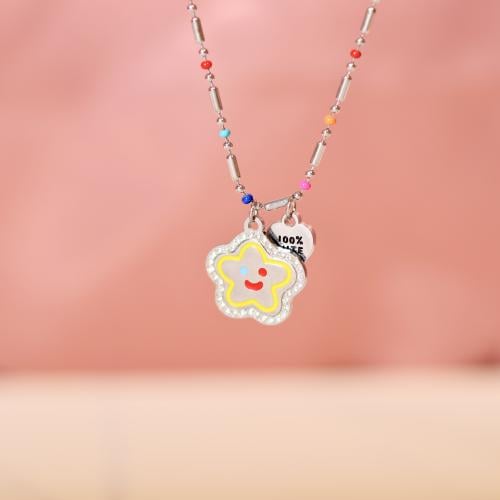 قلادة مطلية بالذهب بتعليقة شكل نجمة و قلب