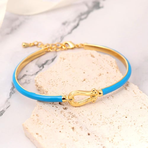 سوار مطلي بالذهب