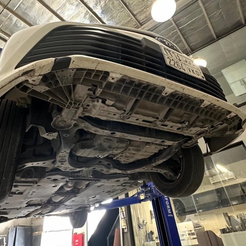 صاجة حماية اسفل المكينة تويوتا كامري 2018-2026