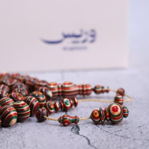 خشب الكافور متعدد الألوان