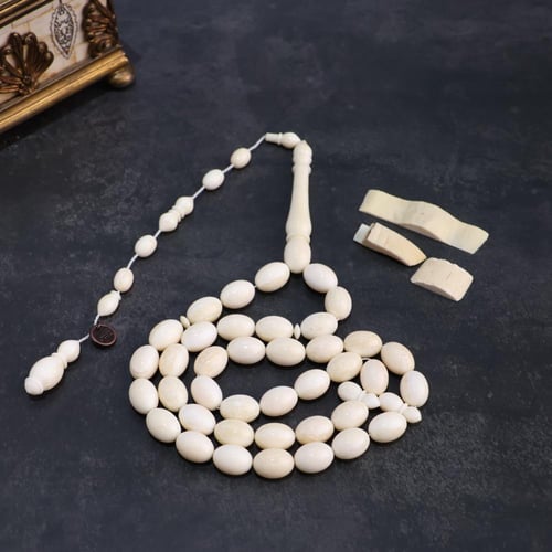 سبحة فاخرة من ناب الفقمة ( الفظ )