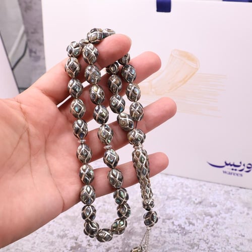 تحفة من الفضة مع صدف استرالي