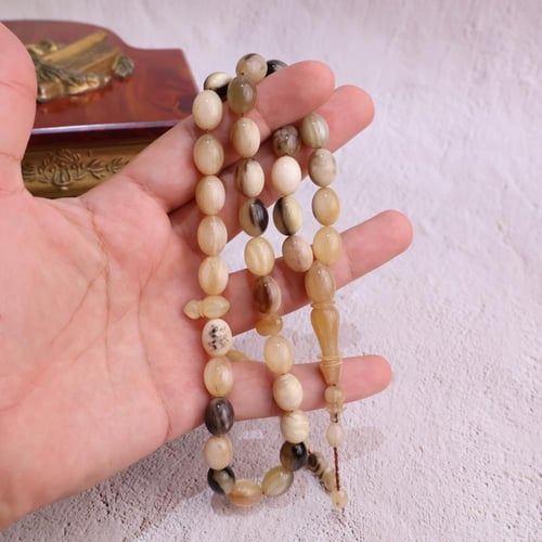 سبحة قرن الضأن الطبيعي ( فاتح )