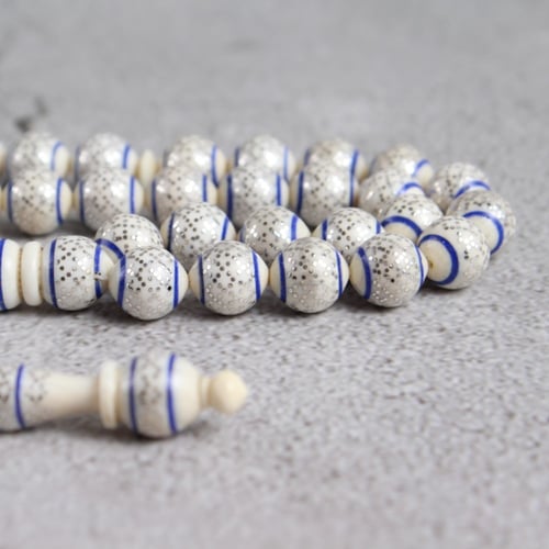 عاج فيل مع حجر اللازورد والفضة