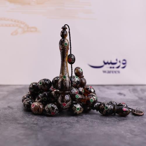 ظهر سلحفاة فضة و زمرد وياقوت