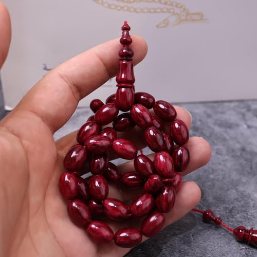 فاتوران أحمر رخامي