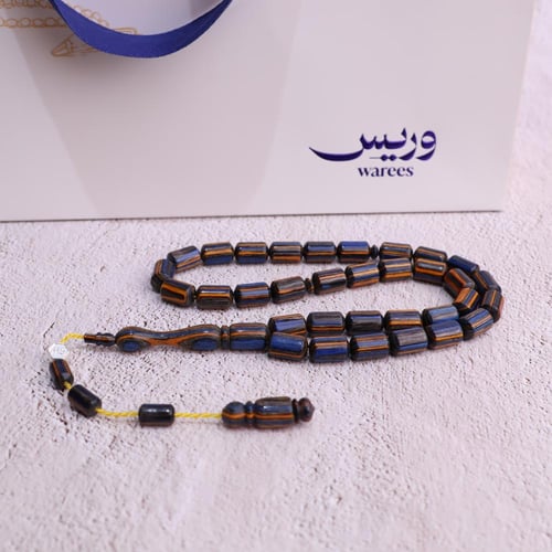 خشب الكافور أزرق