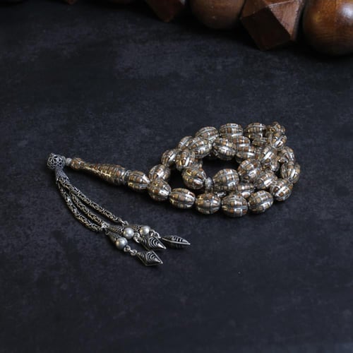 عاج الماموث في قفص فضة نوادر