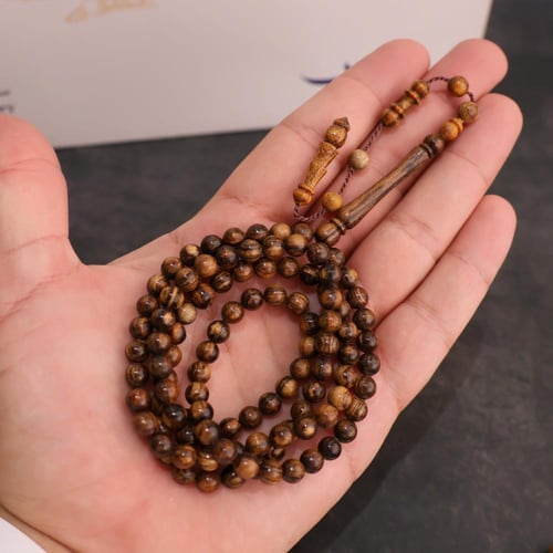 خشب العود الطبيعي ٩٩ خرزة