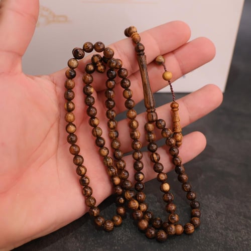 خشب العود الطبيعي ٩٩ خرزة