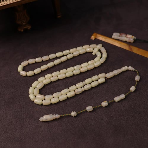 بكلايت فستقي عرق أحمر نواعم