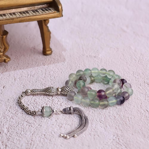 حجر الفلورايت الهادئ