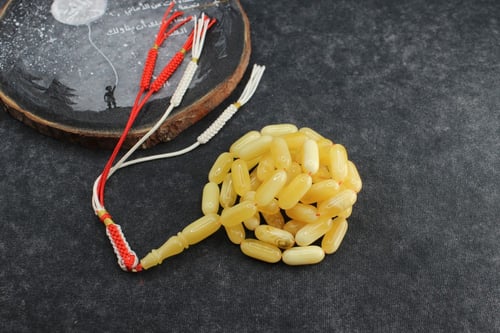 سبحة كهرمان صنوبري طبيعي