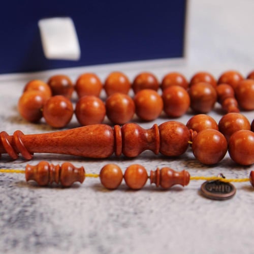 خشب وحيد القرن النادر