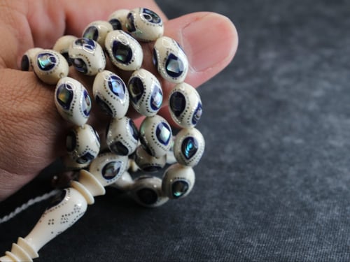 سبحة فخمة عاج فيل بالصدف الاسترالي