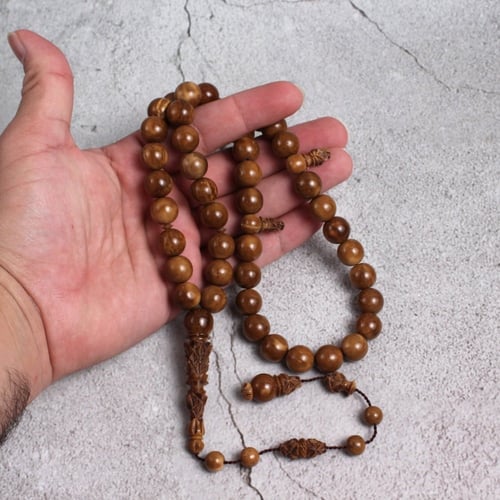 سبحة من خشب الكوك الطبيعي