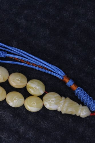 كهرمان فاخر بلطيقي