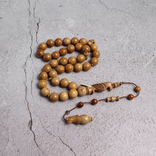 سبحة ناب ماموث شاهد صقر