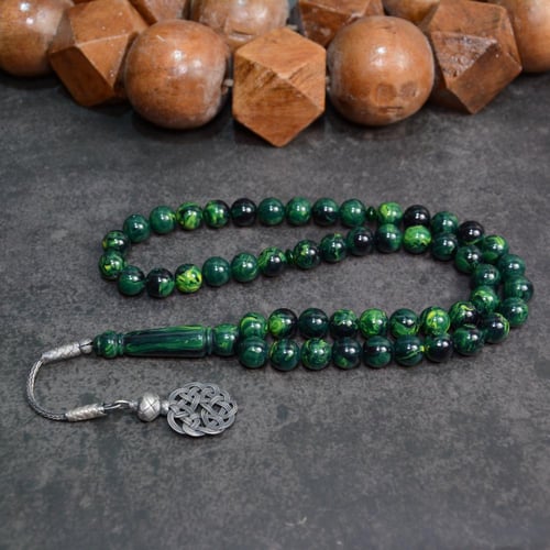 بكلايت أخضر مع الفضة