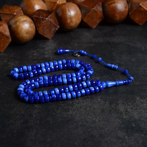 فاتوران أزرق برميلي