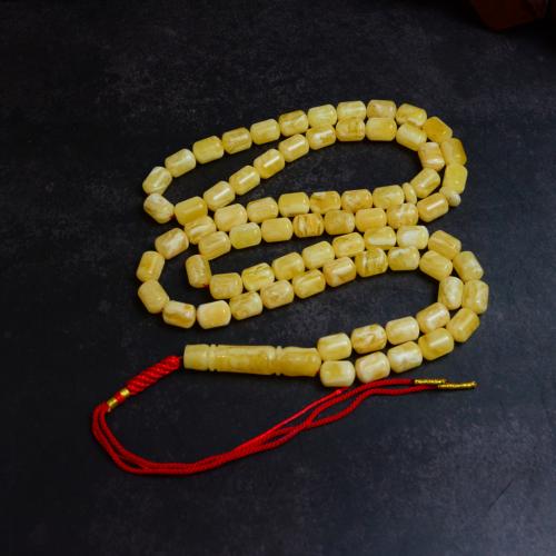سبحة استثنائية من الكهرمان