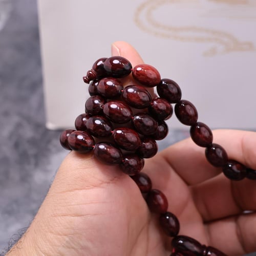 سبحة فاتوران أحمر رخامي