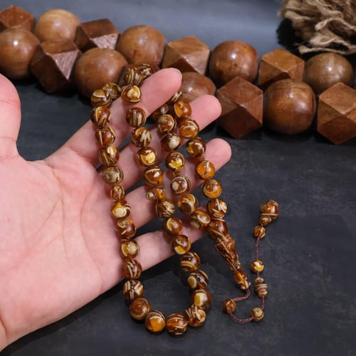 سبحة من جلد النمر الطبيعي