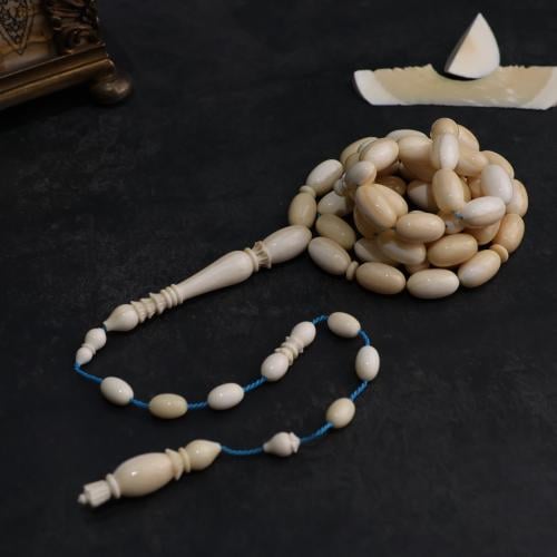 سبحة من ناب الحوت ( العنبر )