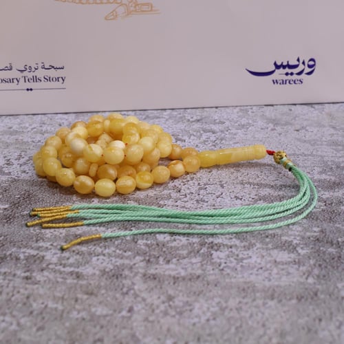 كهرمان طبيعي بيض حمام