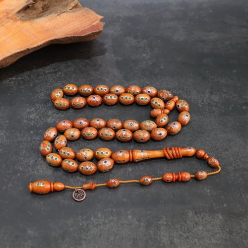 خشب وحيد القرن ( زمرد و لازورد )