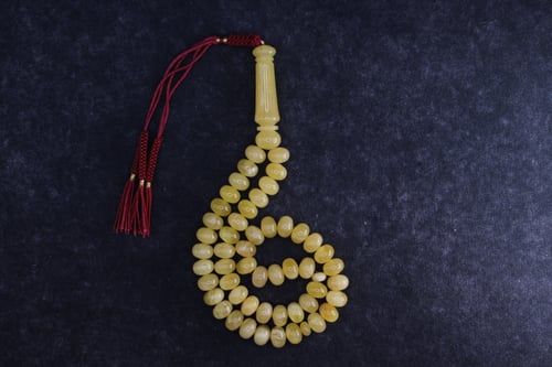 كهرمان طبيعي ذروي