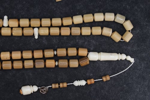 سبحة فاخرة من الماموث و الفقمة