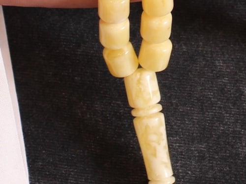 سبحة كهرمان طبيعي