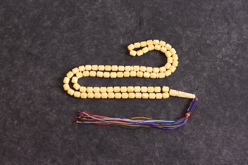 سبحة كهرمان طبيعي