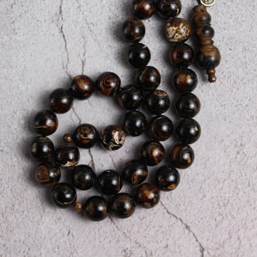 سبح يسر مذهب من النوادر