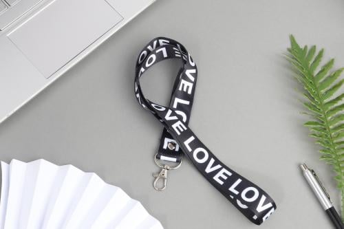 حبل بطاقة LOVE