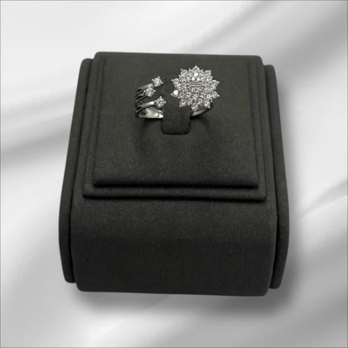 خاتم خاتم ابيض