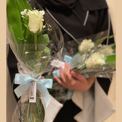 توزيعات ورد جوري مع جبسوفيليا (بالحبة)