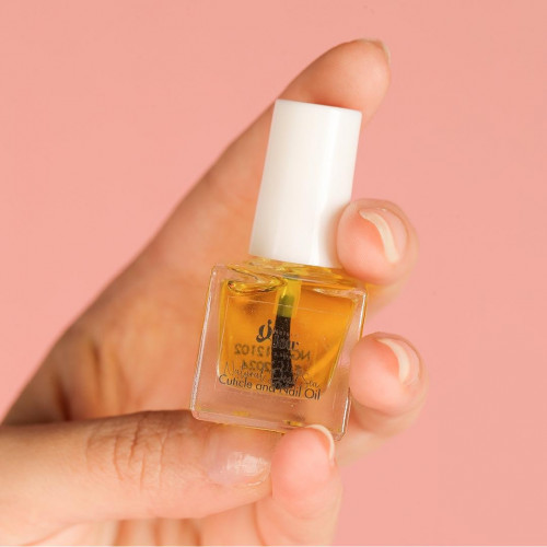 زيت الأظافر