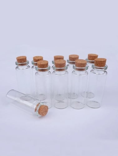 علب زجاجية بغطاء صغيرة-(12 قطعة)