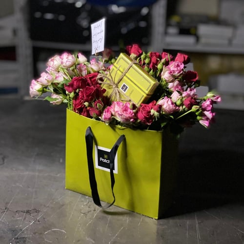 باتشي مع ورد