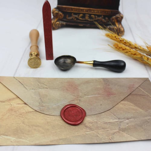 ظرف حجري اهداء مع ختم