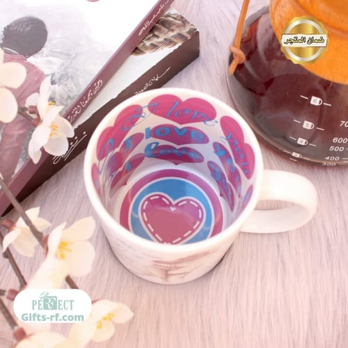طباعه على كوب داخله رسمه قلوب